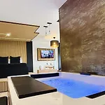 Luxury Loft Sweet House Apartment *