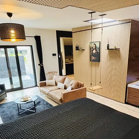 Luxury Loft Sweet House Apartment